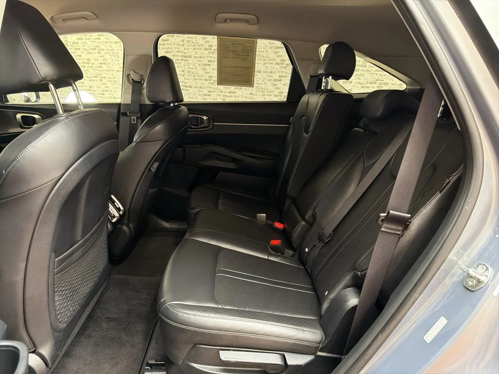 Used 2024 Silver Kia S image 14
