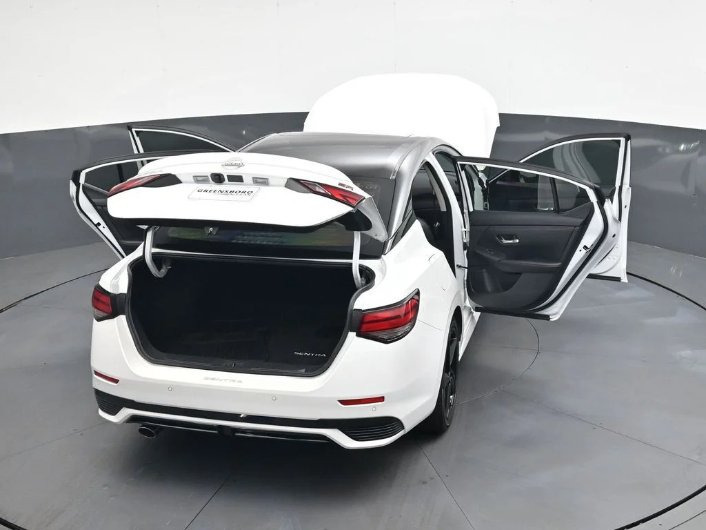 Used 2024 White Nissan SR image 54