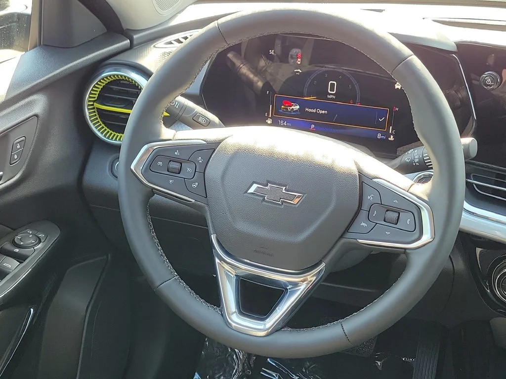 2026 Chevrolet Trax LT - Photo 19