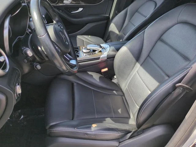 Used 2017 White Mercedes-Benz GLC 300 image 11