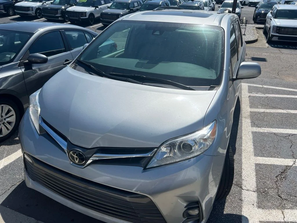 Used 2020 Silver Toyota XLE image 1