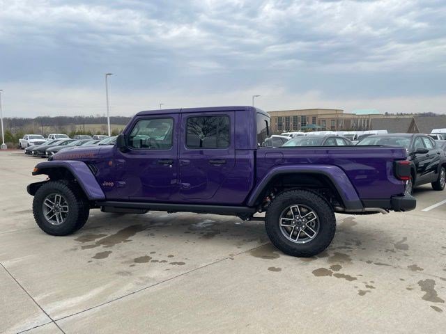 New 2026 Reign Jeep Mojave image 2