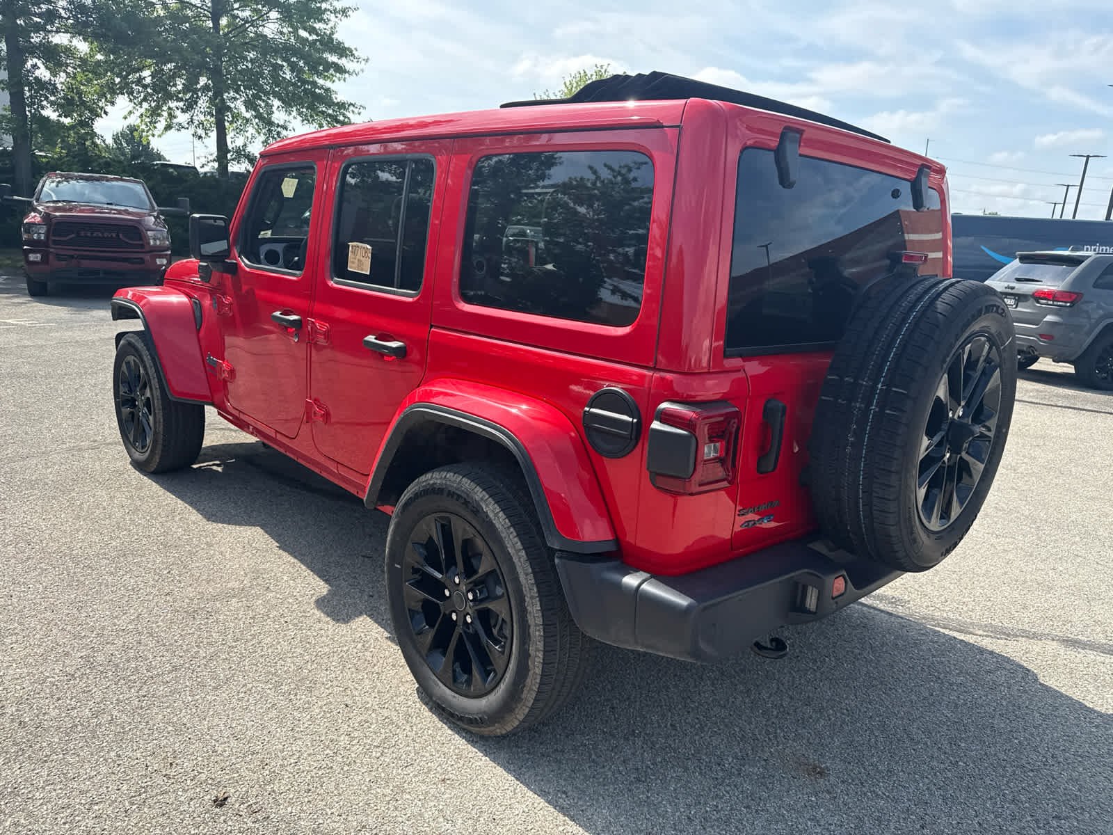 Used 2025 Firecracker Red Clearcoat Jeep Sahara image 6