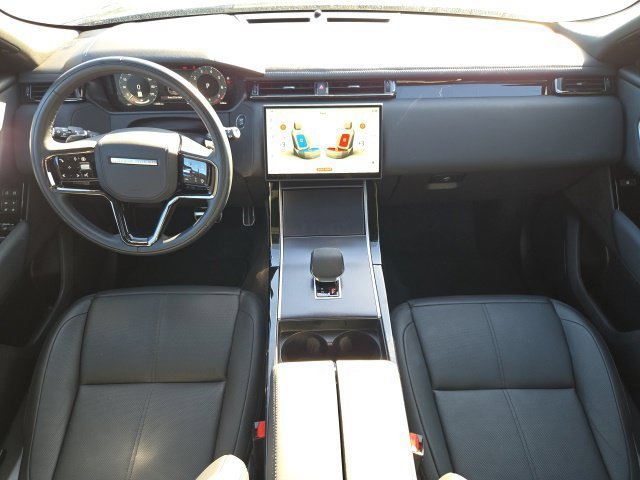 Used 2026 Santorini Black Metallic Land Rover Dynamic SE image 10