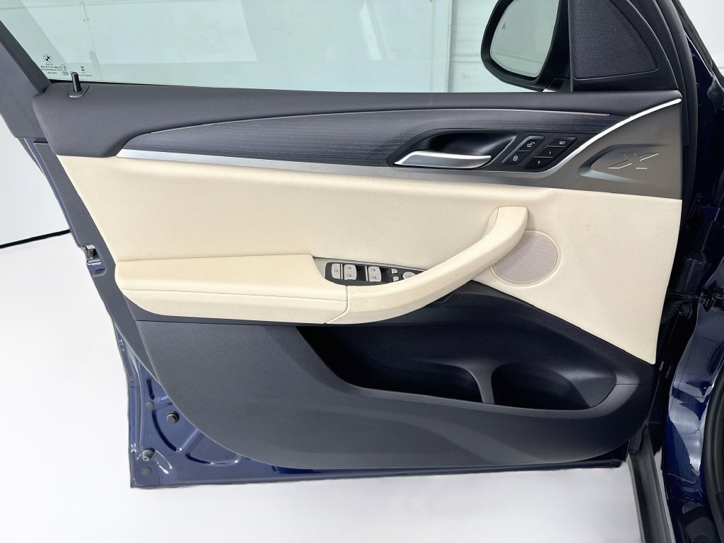 Certified Used 2024 Blue BMW xDrive30i image 23