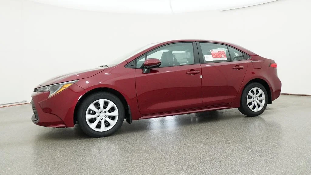 New 2026 Ruby Flare Pearl Toyota LE image 4