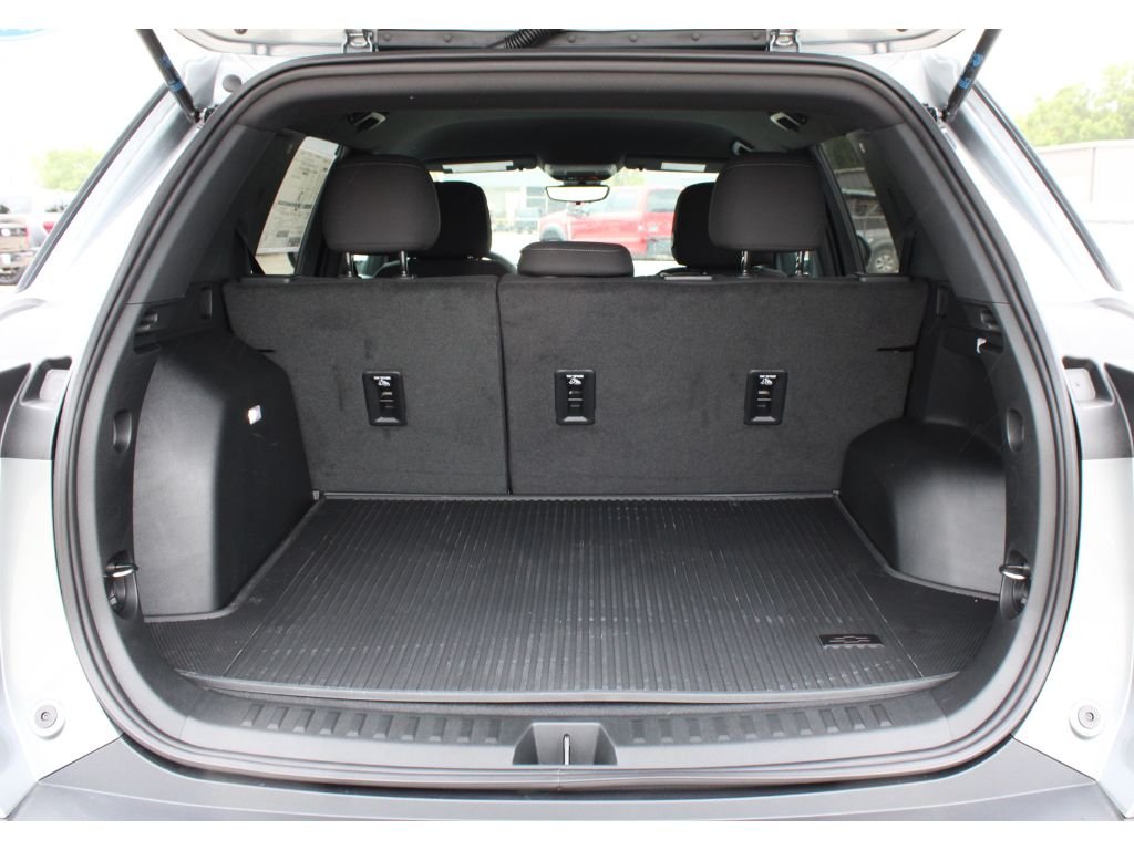 2026 Chevrolet Equinox LT - Photo 18