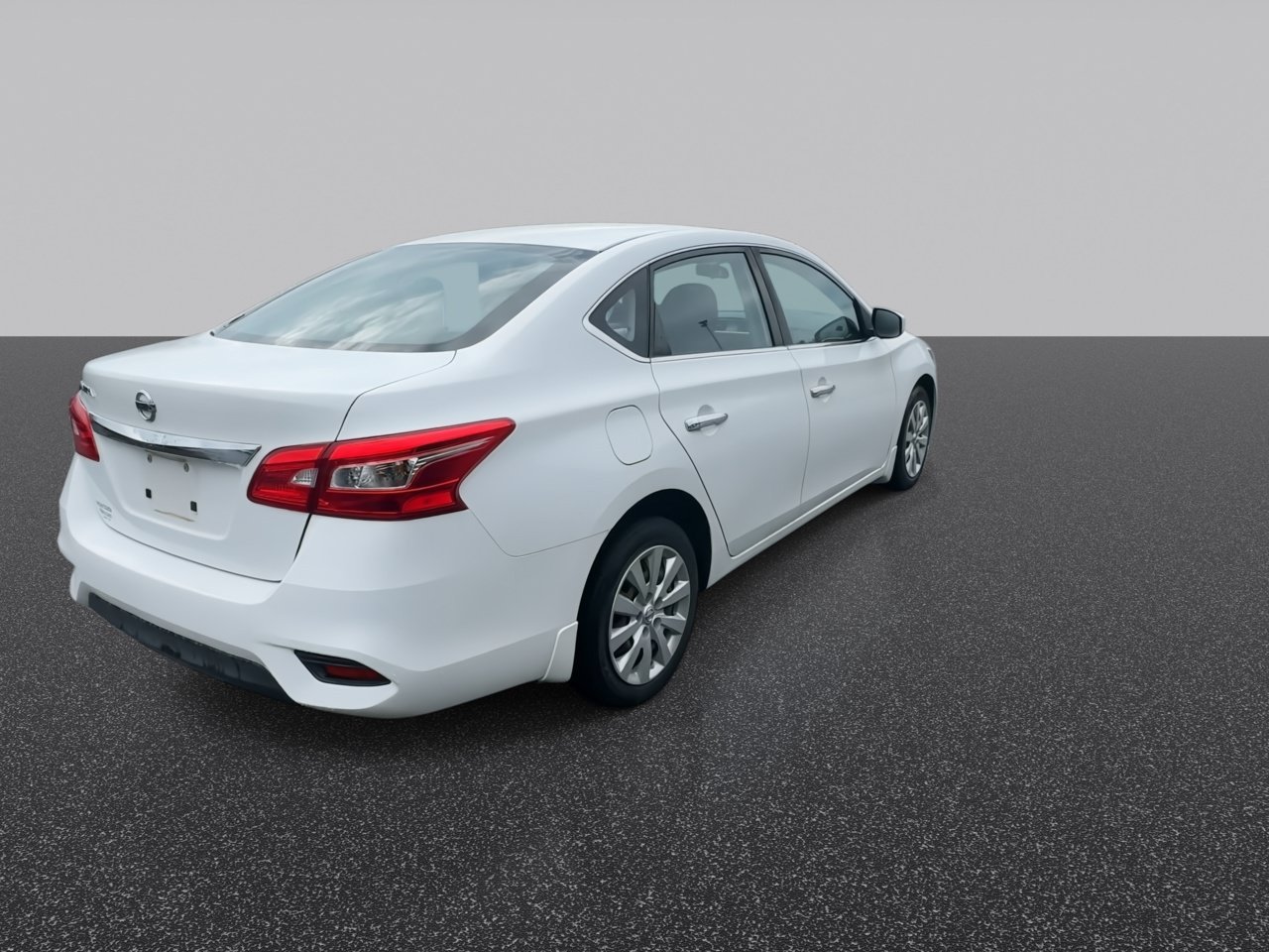 Used 2016 Fresh Powder Nissan S image 8