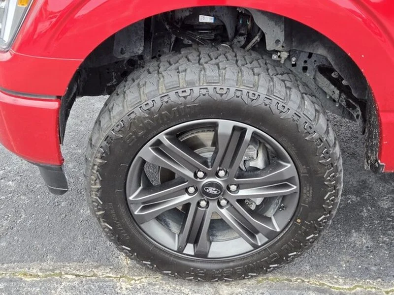 Used 2022 Red Metallic Ford XLT image 9
