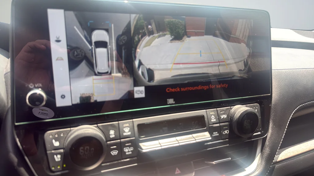 2025 Toyota Grand Highlander Platinum - Photo 17