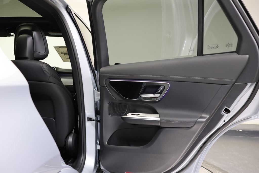 Used 2026 Cirrus Silver Metallic Mercedes-Benz GLC 300 image 49