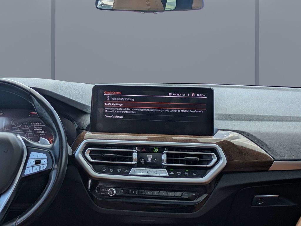 Used 2022 Black BMW sDrive30i image 19