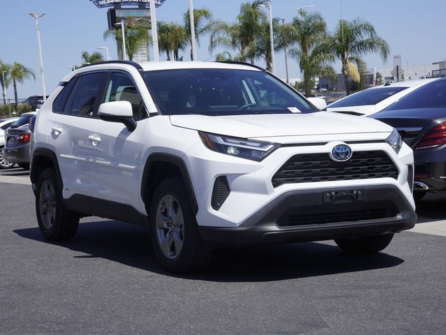 2024 Toyota RAV4 Hybrid LE