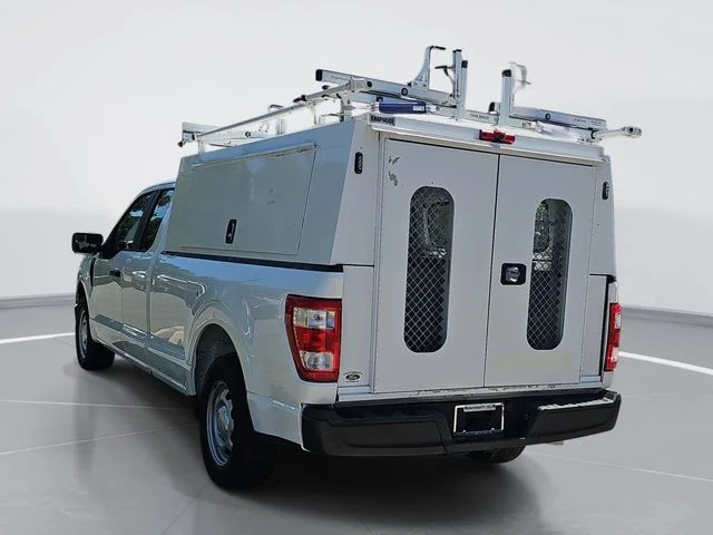 Used 2022 White Ford XL image 5