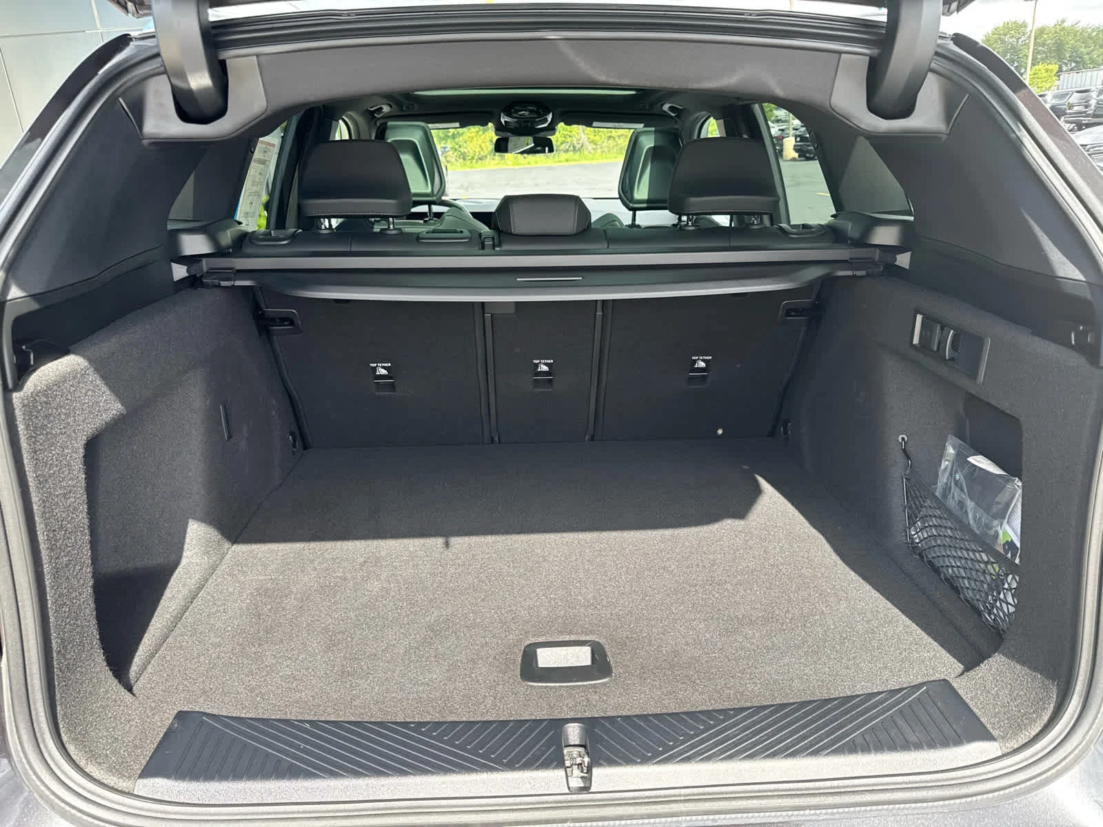 2025 BMW X3 30 - Photo 16