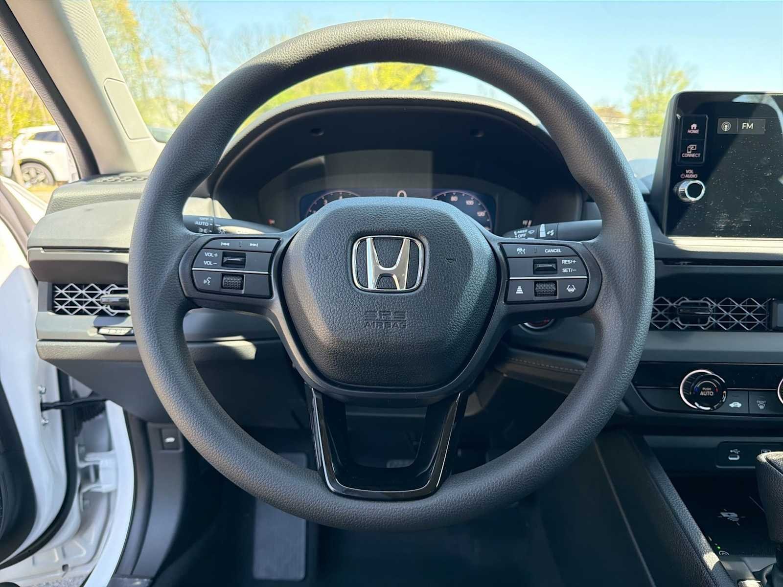 New 2026 Platinum White Pearl Honda LX image 23