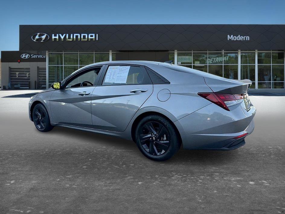 Used 2022 Fluid Metal Hyundai Blue image 5