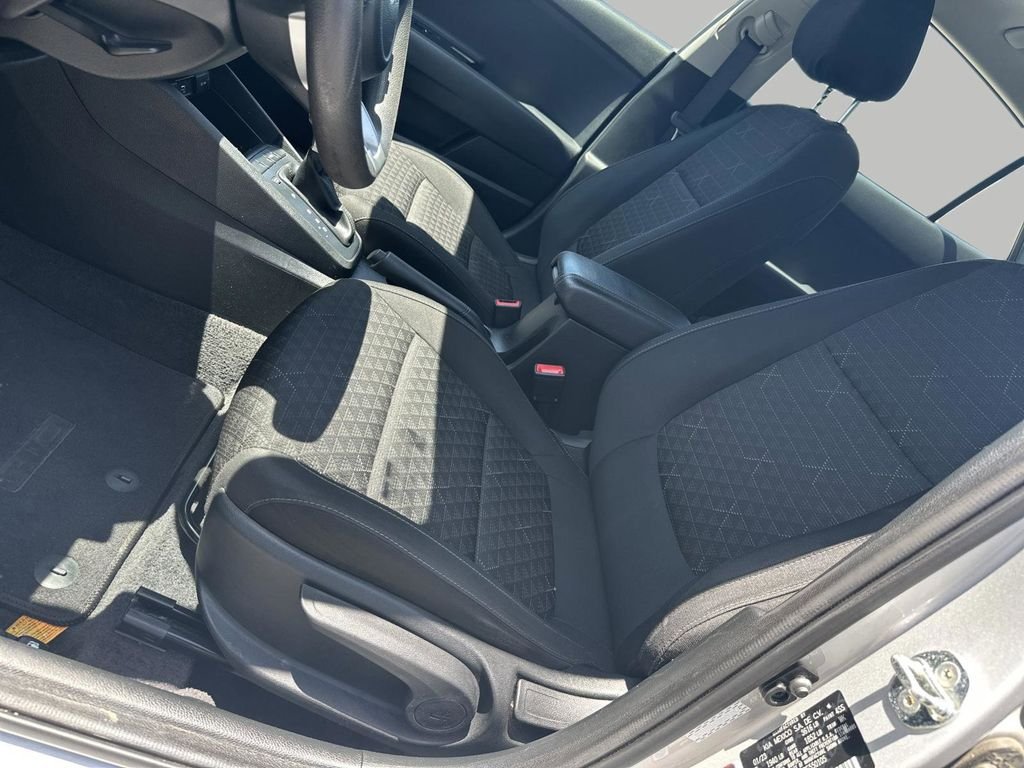 Used 2023 Silky Silver Kia S image 9