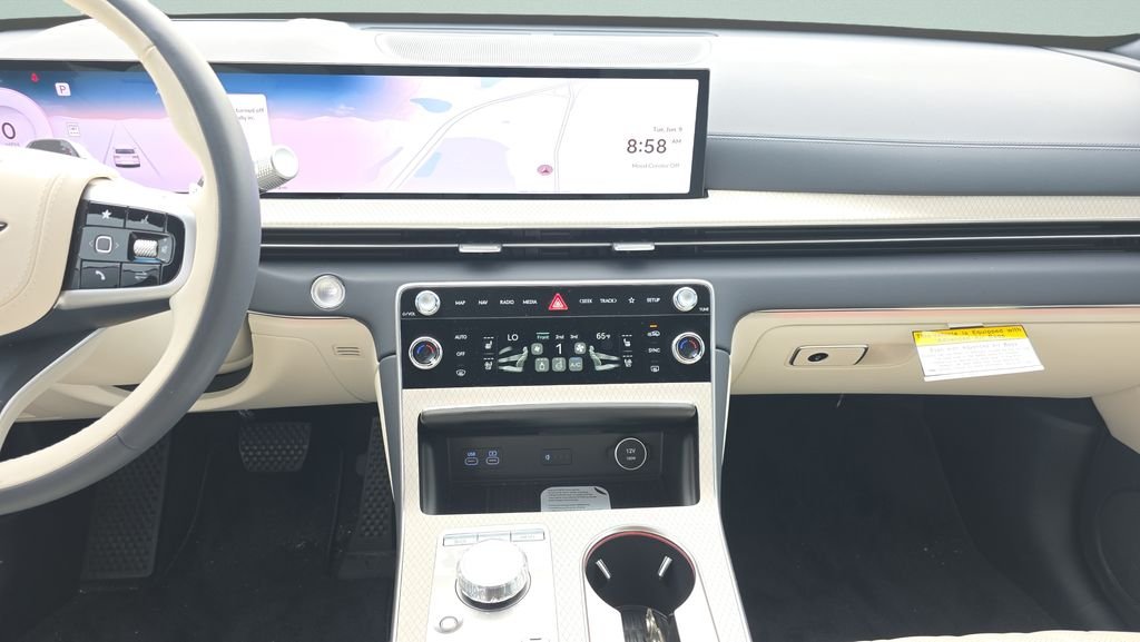 New 2026 White Genesis 3.5T PRESTIGE image 14