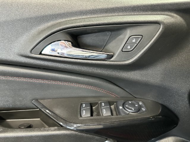2025 Chevrolet Trax RS - Photo 19