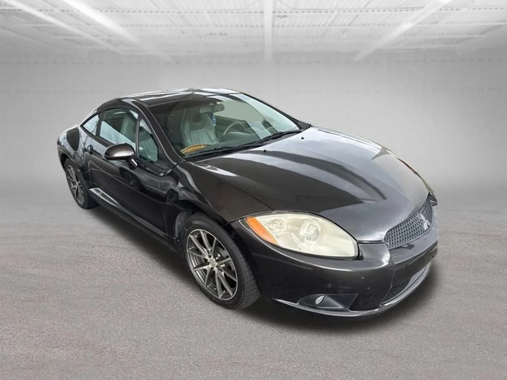 Used 2011 Gray Mitsubishi GS image 3