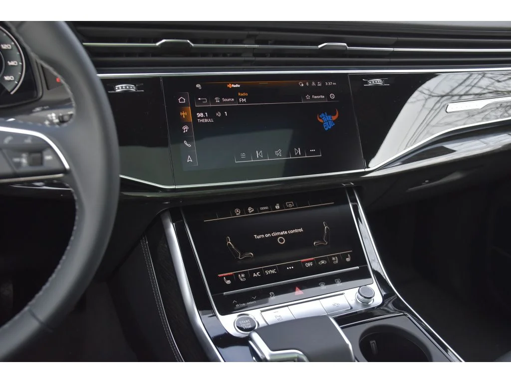 New 2026 Glacier White Metallic Audi Premium Plus image 17