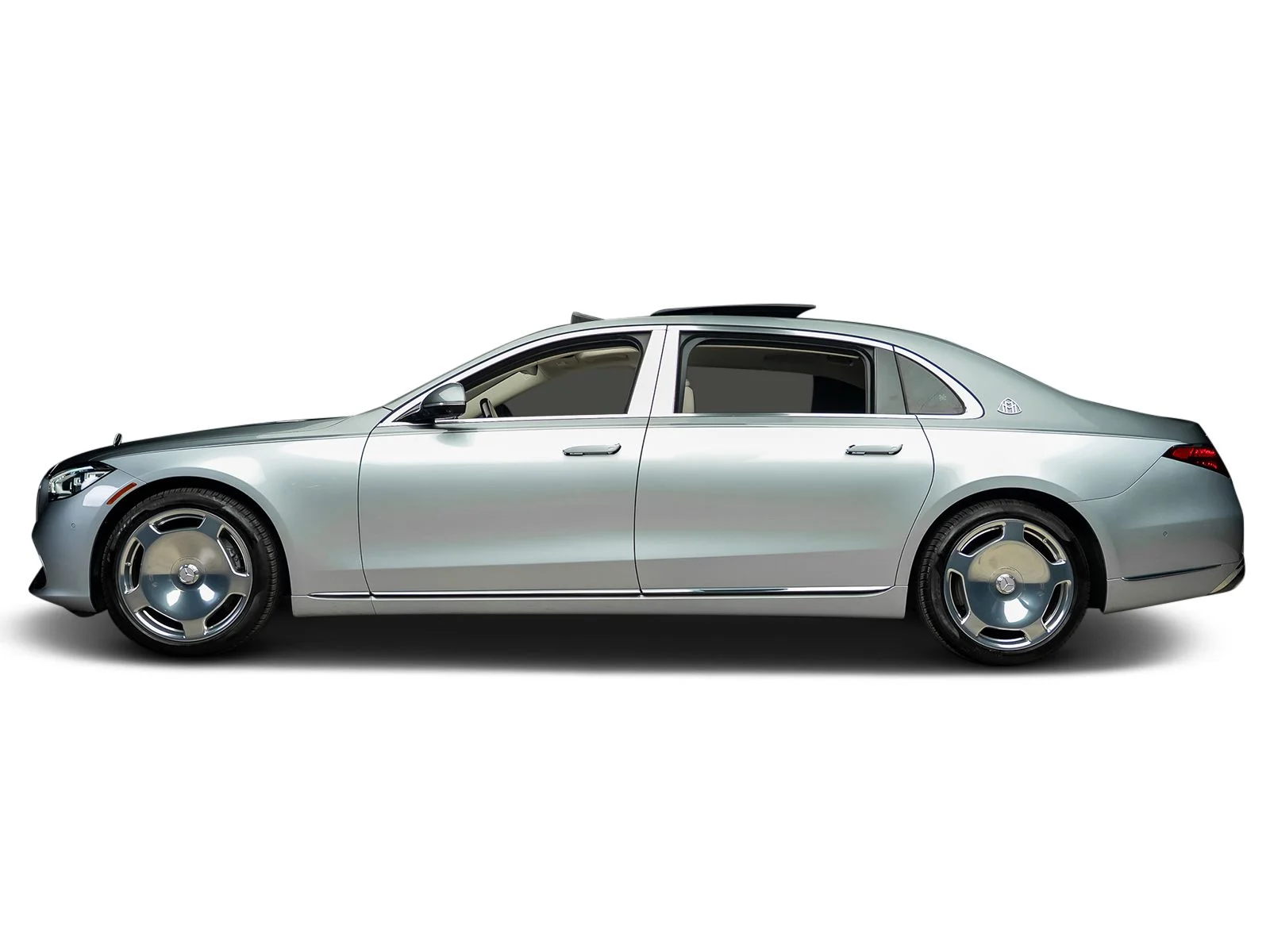 Used 2024 Silver Mercedes-Benz Maybach S 580 image 25