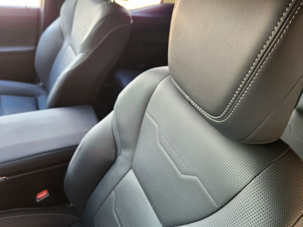 Used 2025 Nebula Gray Pearl Lexus Luxury image 26