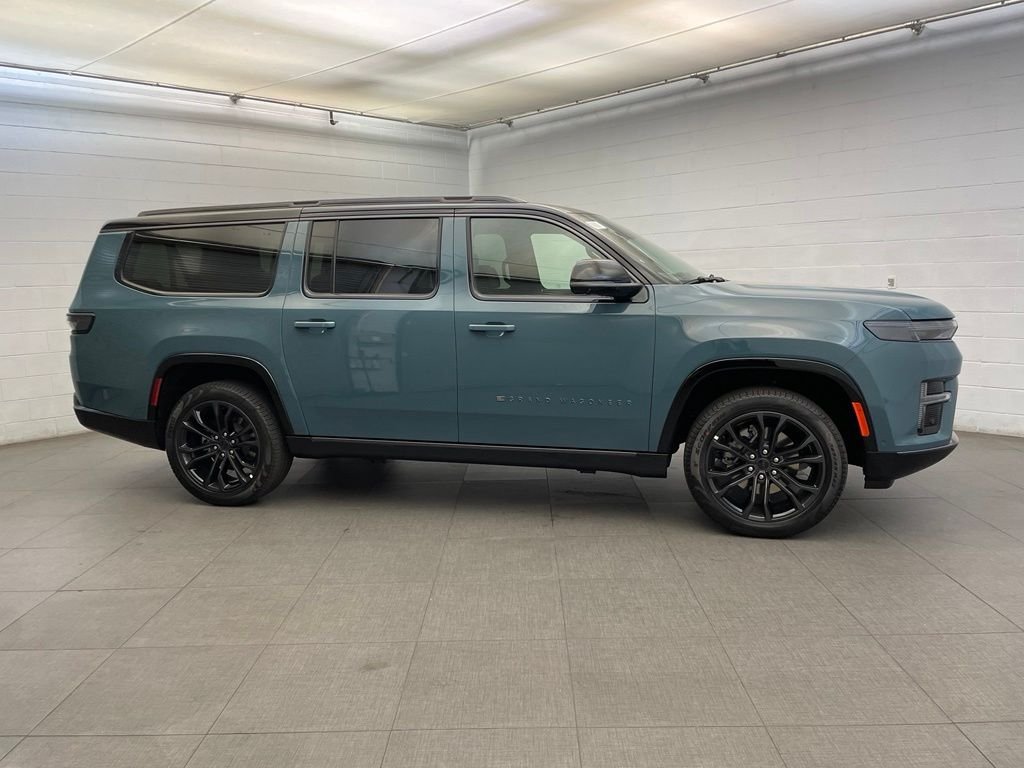 New 2026 Steel Blue Exterior Paint Jeep Summit Reserve image 2