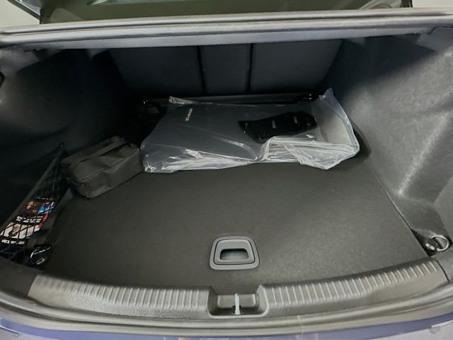 New 2026 Twilight Blue Metallic Mercedes-Benz C 300 image 26