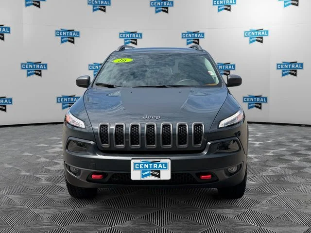 Used 2016 Black Jeep Trailhawk image 8