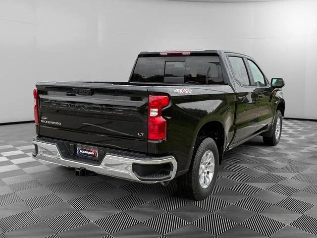 New 2026 Black Chevrolet LT image 5