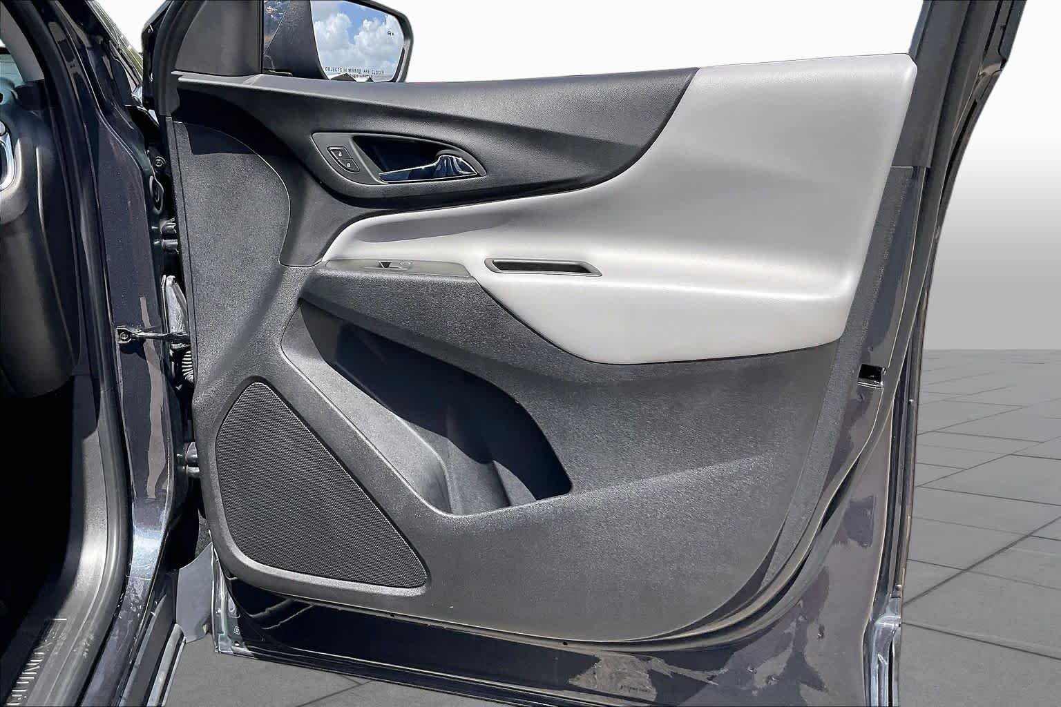Used 2022 Iron Gray Metallic Chevrolet LT image 22