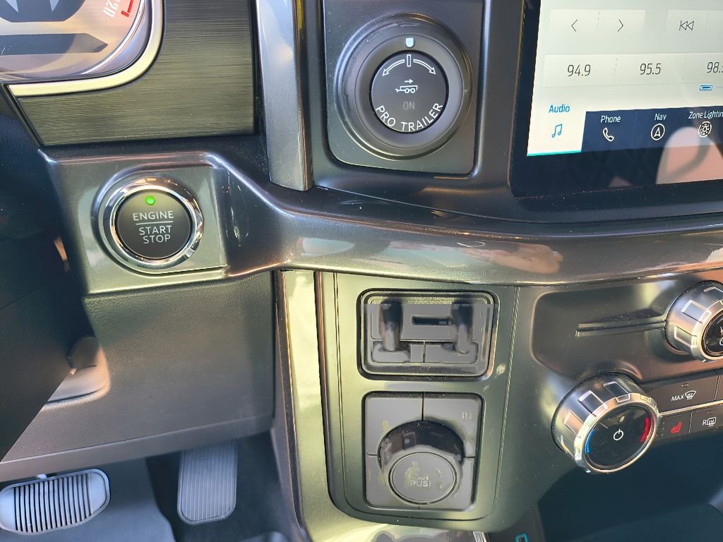 Used 2022 Iconic Silver Metallic Ford XLT image 20