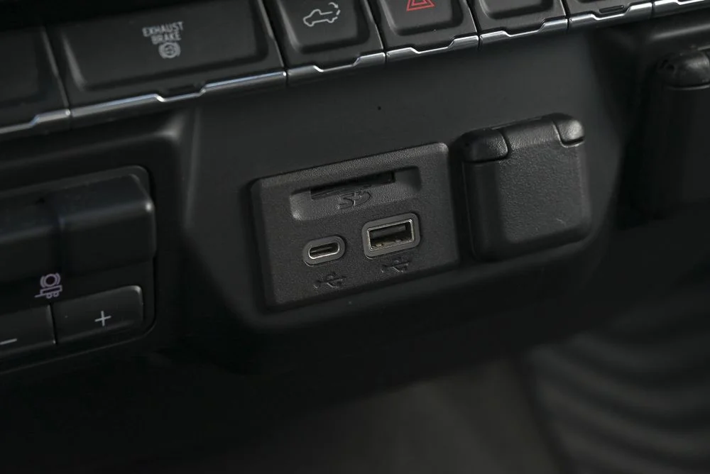 Used 2022 Black Chevrolet LTZ image 22