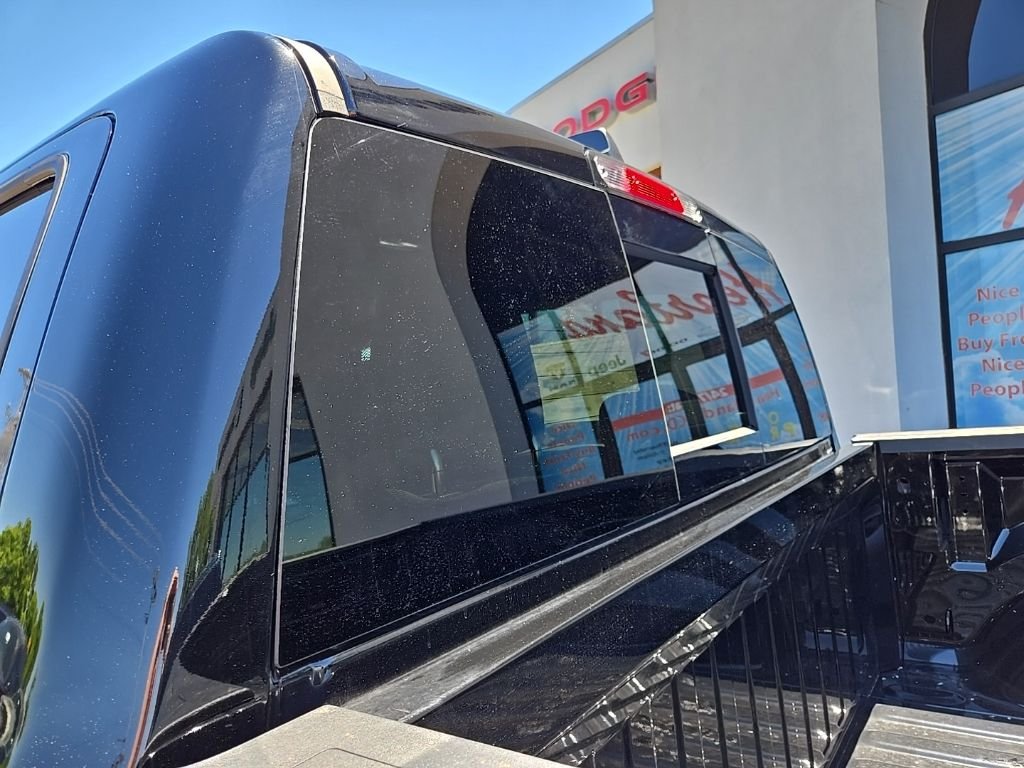 New 2026 Diamond Black Crystal Pearl-Coat Exterior Paint RAM Big Horn/Lone Star image 20