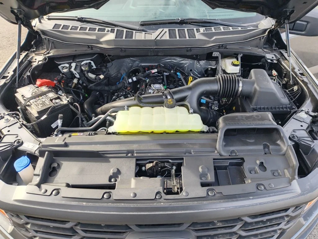2025 Ford F-150 STX - Photo 20