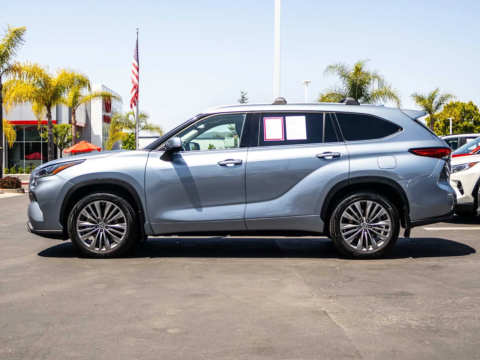 Certified Used 2021 Moon Dust Toyota Platinum image 4