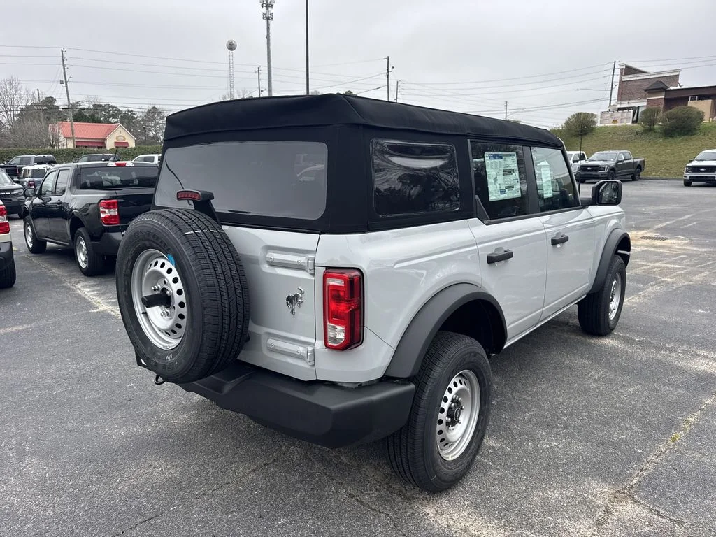 New 2026 White Ford Base image 7