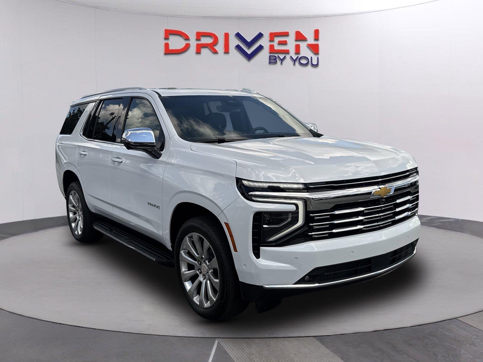 Used 2026 Polar White Tricoat Chevrolet Premier image 2