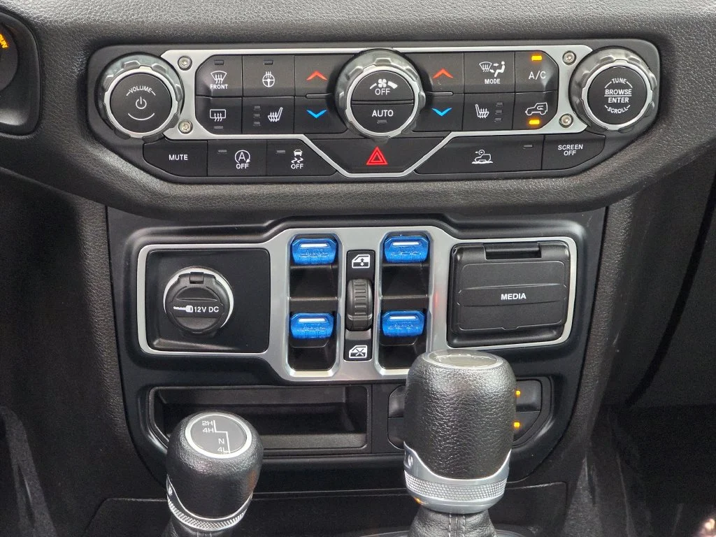 Certified Used 2024 Gray Jeep Sport S image 33
