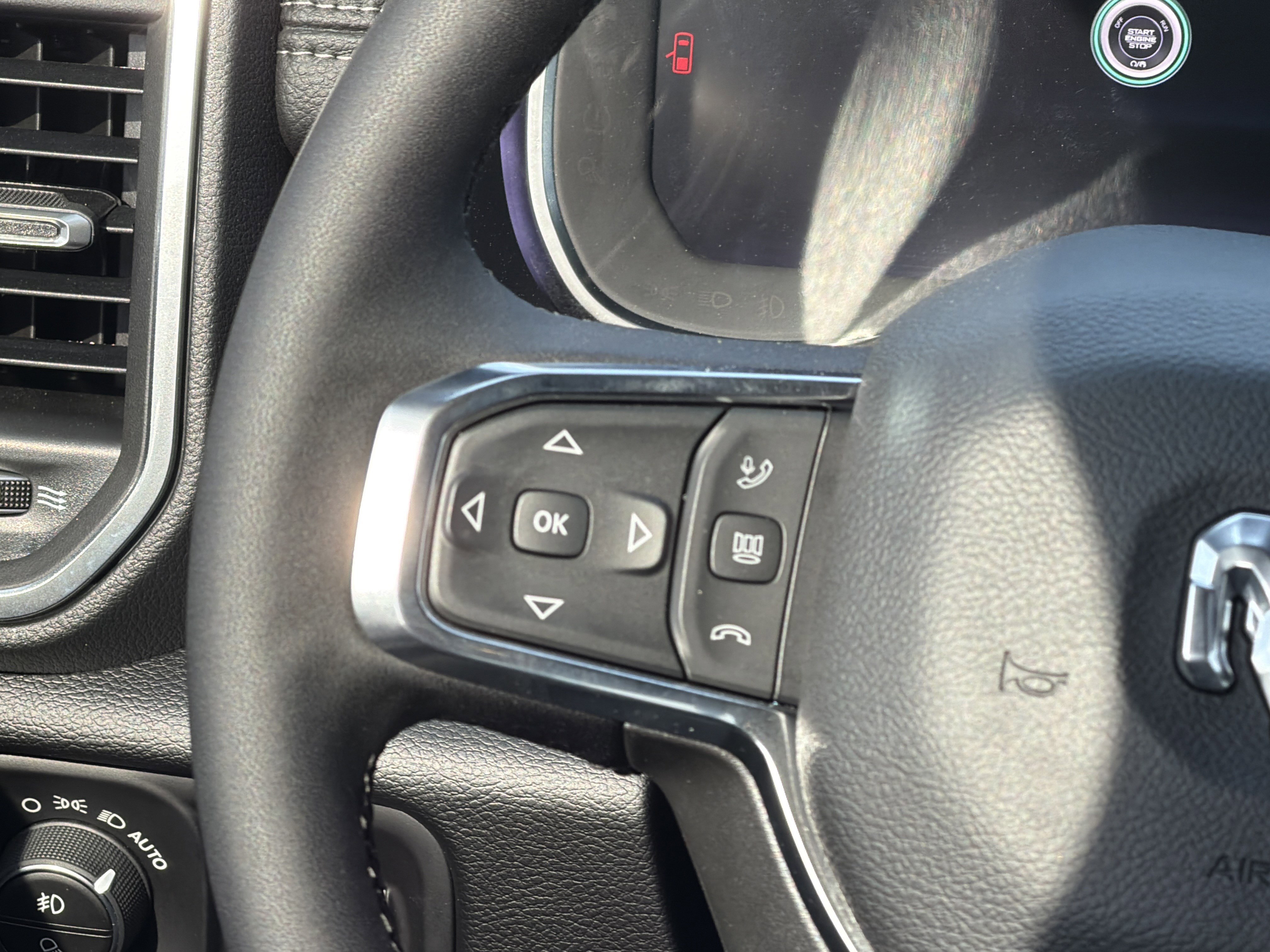 2026 RAM 2500 Laramie - Photo 29
