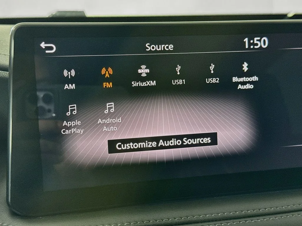 Certified Used 2024 Mineral INFINITI LUXE image 19