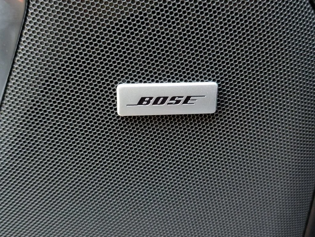 2022 Chevrolet Suburban RST - Photo 20