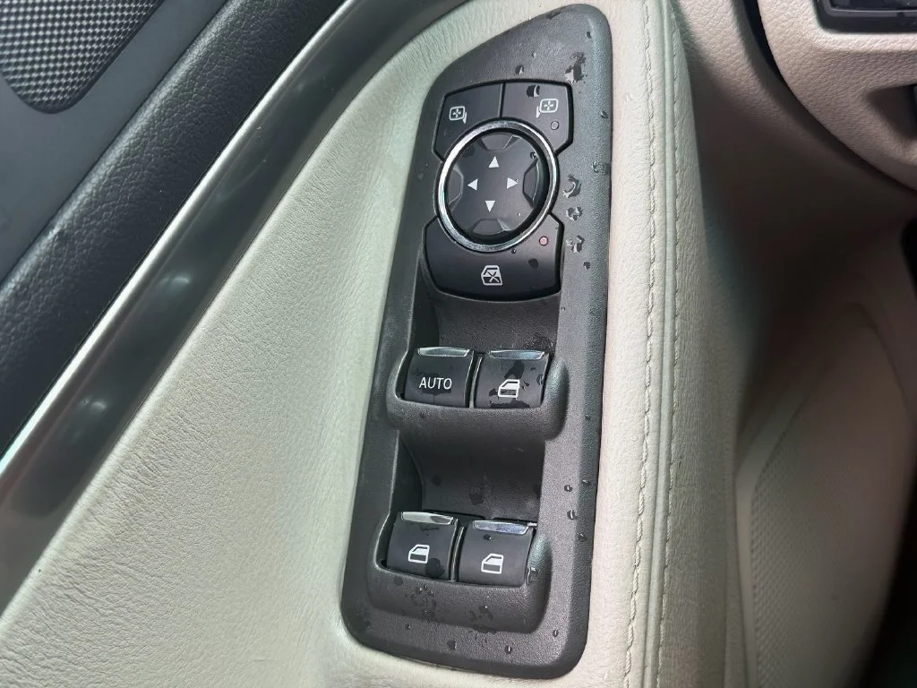 Used 2012 Blue Ford Base image 32