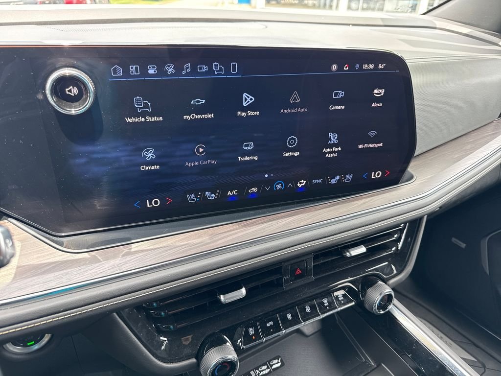 Used 2025 Gray Chevrolet Premier image 14