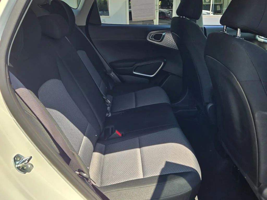 Used 2025 White Kia LX image 10