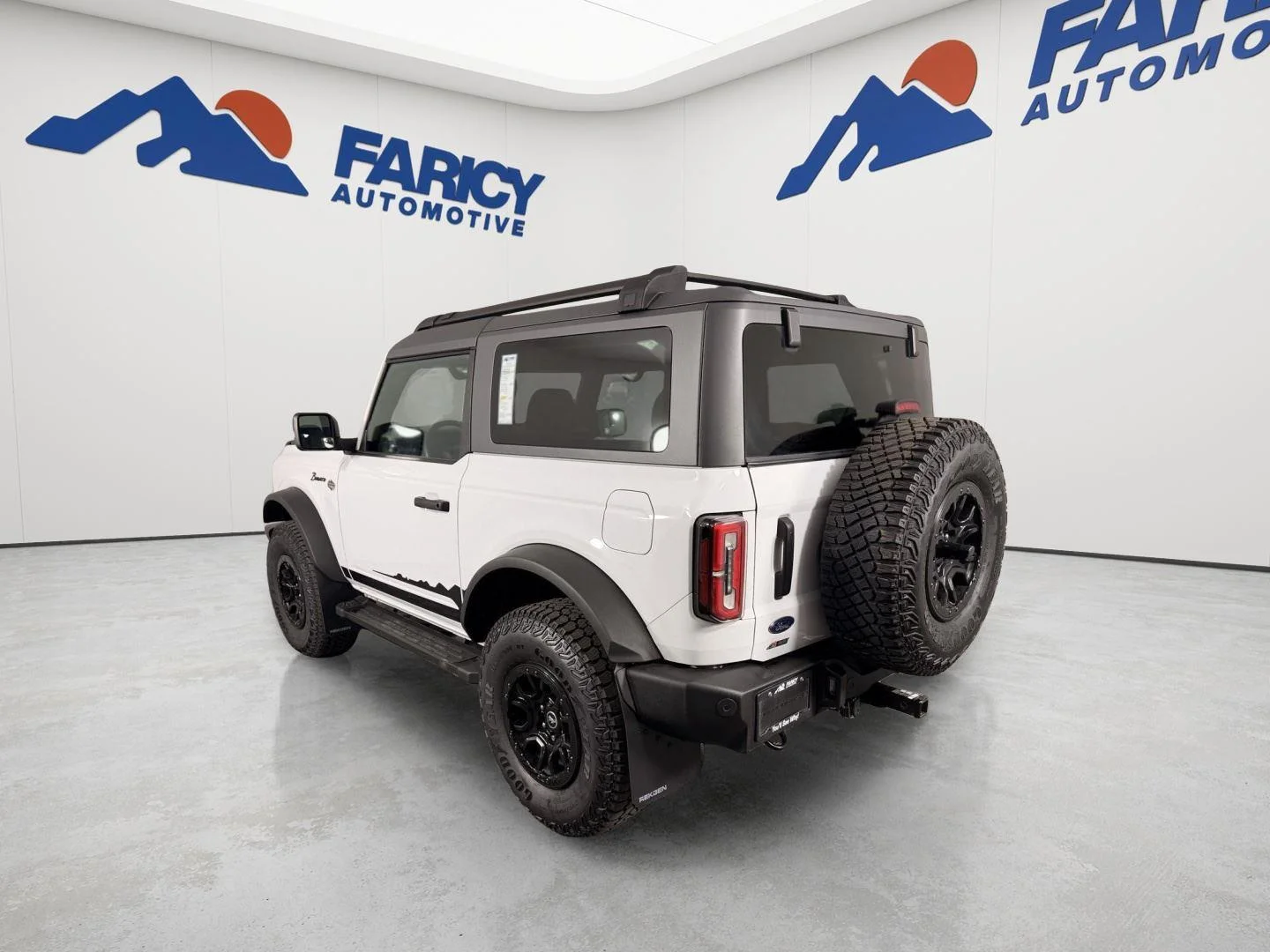 Used 2023 Oxford White Ford Wildtrak Advanced image 3