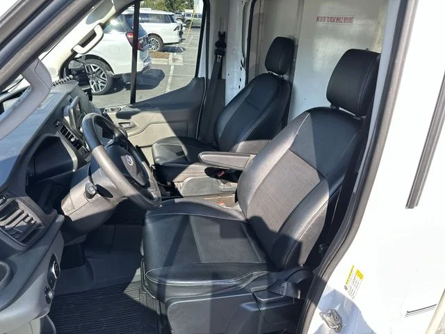Used 2022 White Ford  image 12
