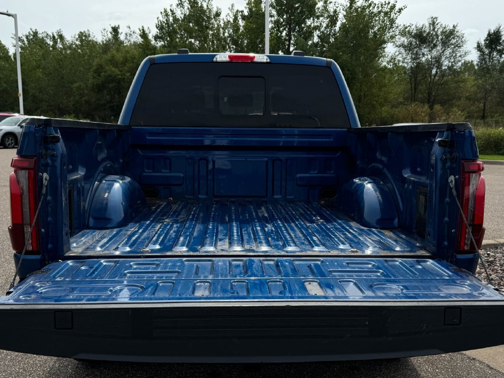 Used 2024 Atlas Blue Metallic Ford Lariat image 21
